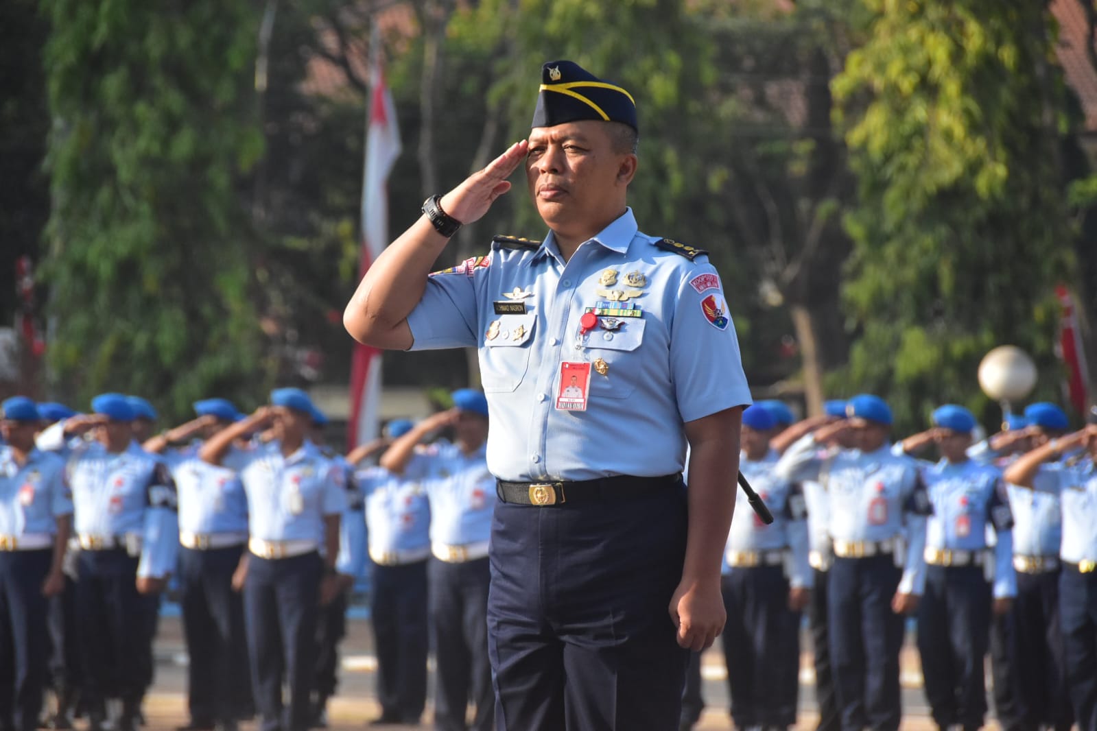 Kadisops Lanud Muljono Surabaya Pimpin Upacara Bendera Mingguan