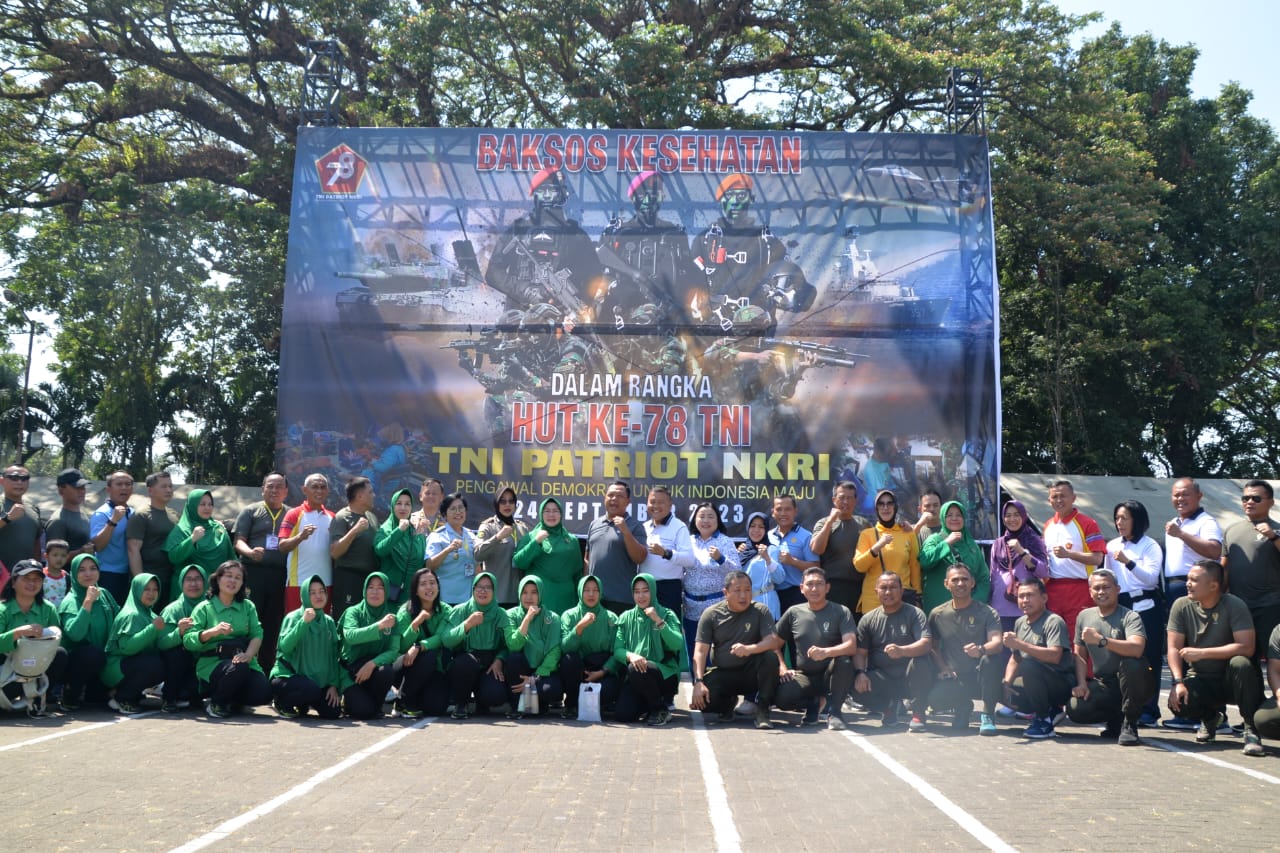 Personil Lanud Muljono Turut Meriahkan HUT TNI ke-78