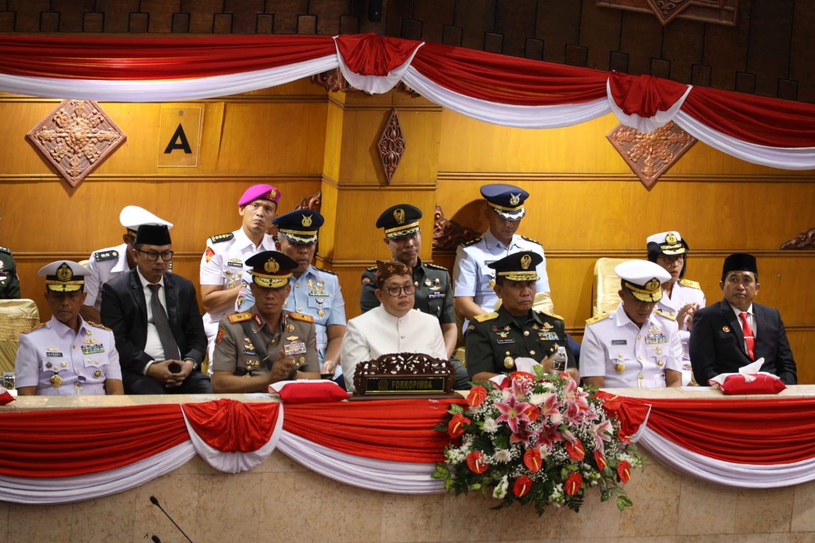 Kadisops Lanud Muljono Hadiri Rapat Paripurna DPRD Provinsi Jatim