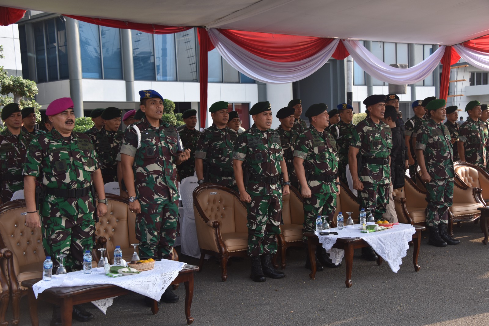 Dansatpom Lanud Muljono Hadiri Upacara Penyambutan Satgas Pamrahwan Yonarmed 1/AY/2/2 Kostrad
