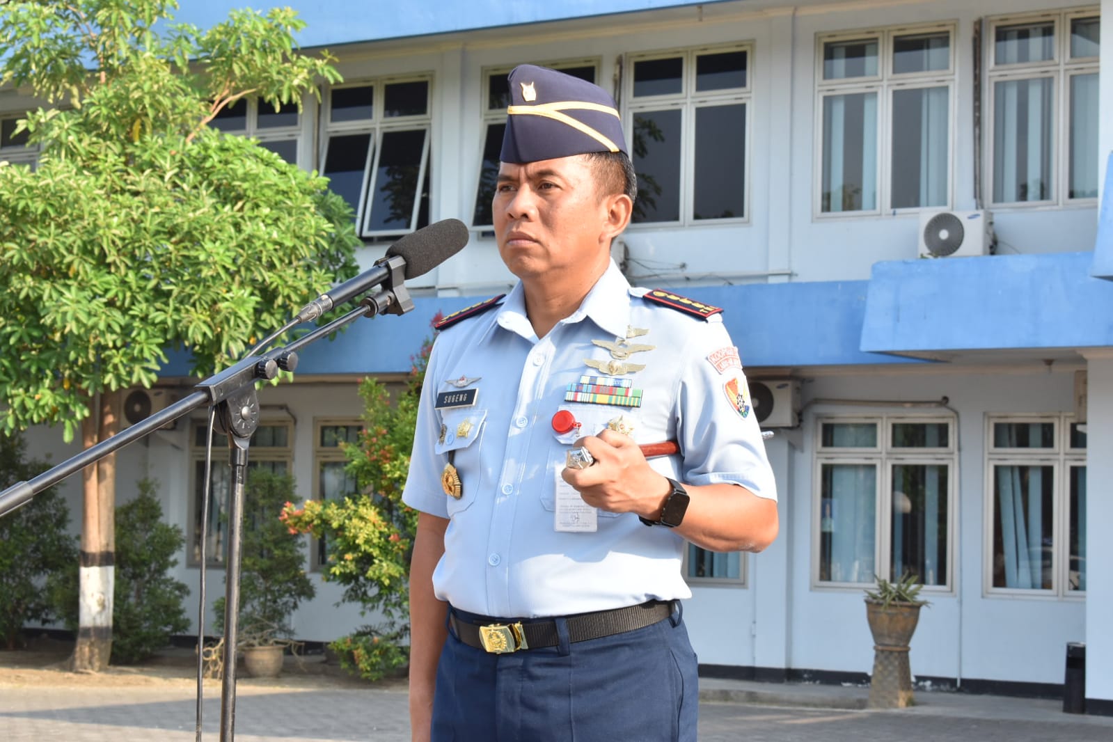 Tanamkan Semangat Pengabdian Prajurit, Danlanud Muljono Pimpin Upacara Bendera