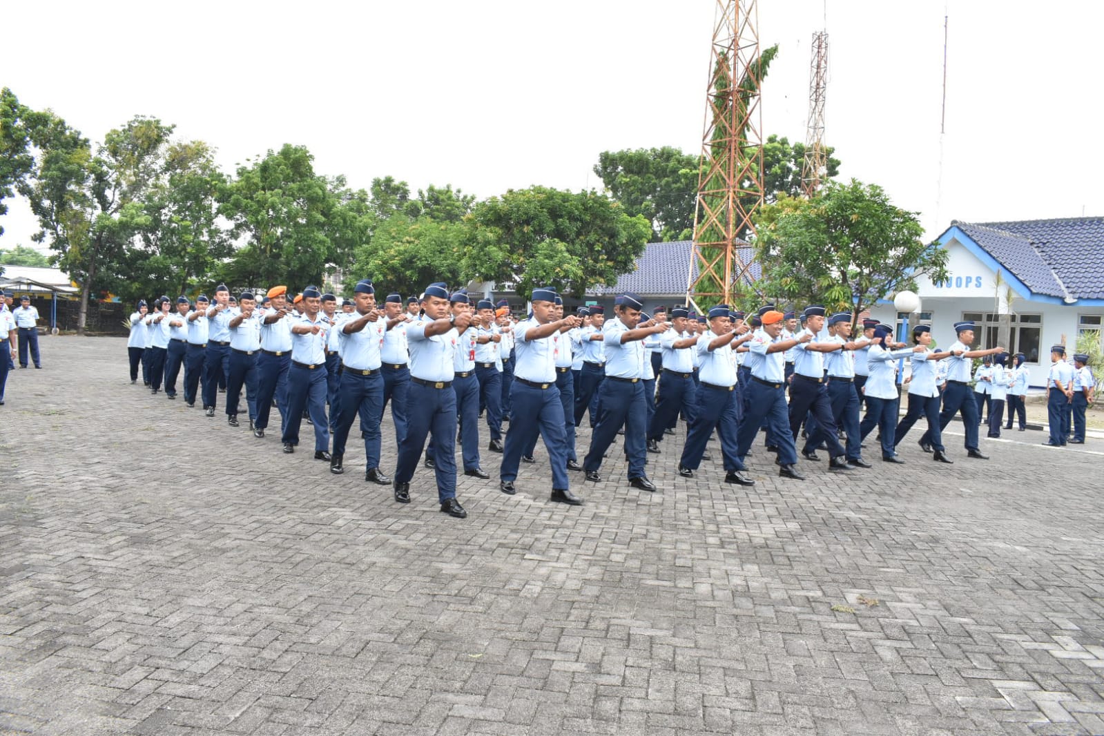 Minggu Militer,Tim Binjas Lanud Muljono Gelar Latihan PBB