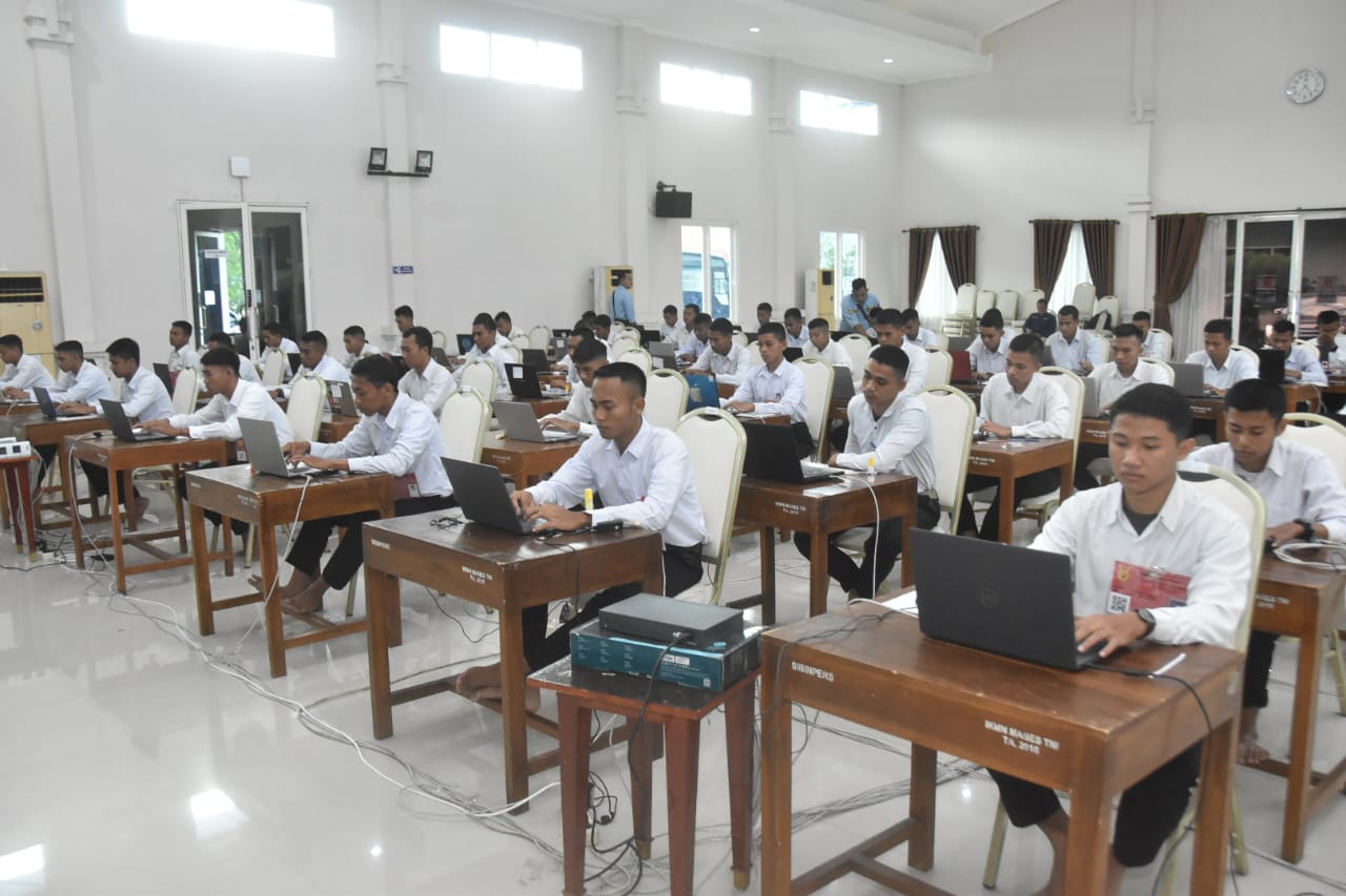Casis Tamtama PK TNI AU Panda Lanud Muljono Ikuti Tes Psikologi.