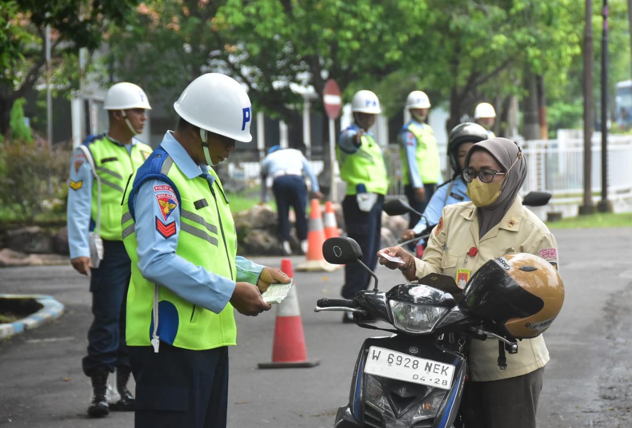 Tanamkan Kedisiplinan Prajurit, Satpomau Lanud Muljono Gelar Operasi Gaktib